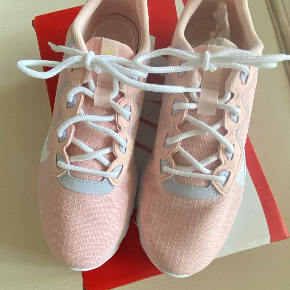 Nike, Pink/White Explore Strada Sneakers